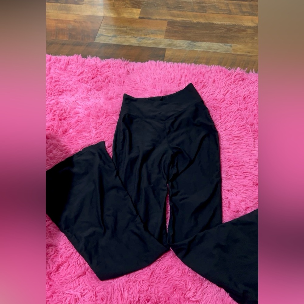 Halara flare leggings